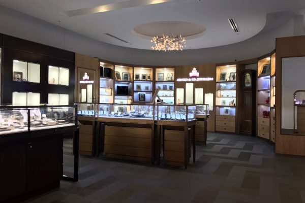 Arnold & Co, Canberra, Australia - Ethnic Abisko