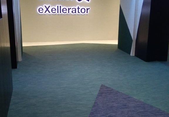 Standard Chartered, Hong Kong - Botanic Viola, Artisan Jade and Ivory (1)