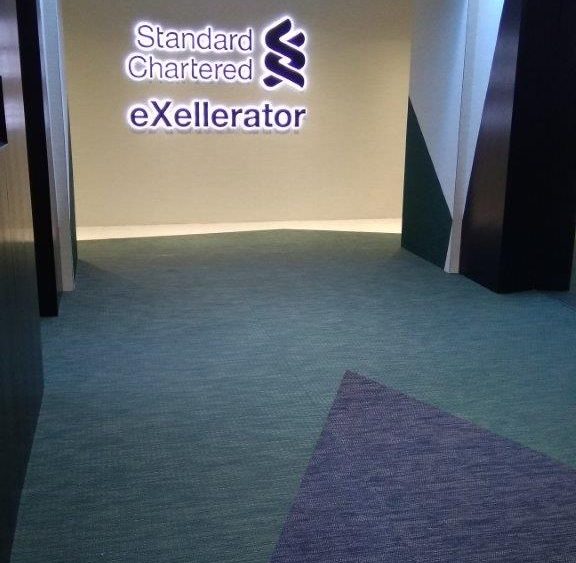 Standard Chartered, Hong Kong - Botanic Viola, Artisan Jade and Ivory (1)