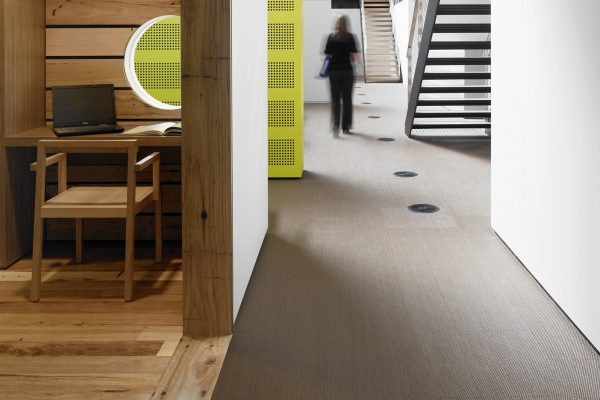 Vic Urban, Australia