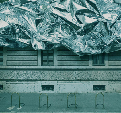 Baux in Milan - Tile